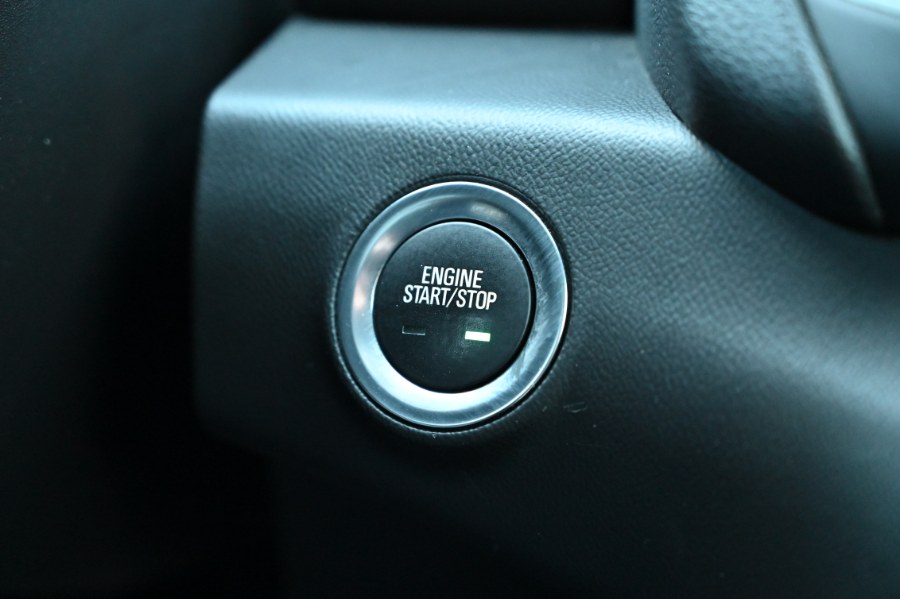 2022 GMC Terrain AWD 4dr SLE photo