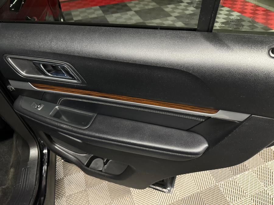 2016 Ford Explorer 4WD 4dr Limited photo