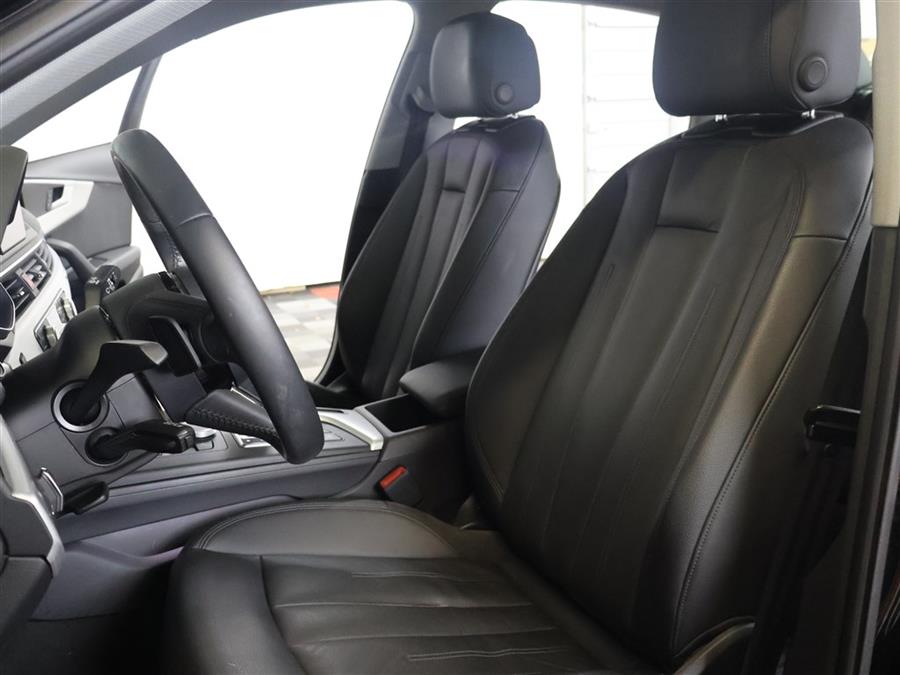 2018 Audi A4 PREMIUM photo