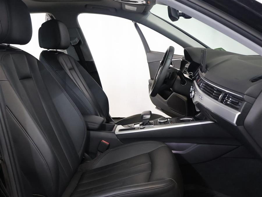 2018 Audi A4 PREMIUM photo