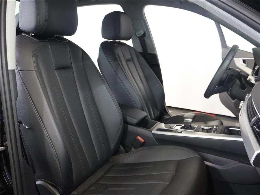 2018 Audi A4 PREMIUM photo