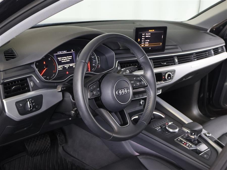 2018 Audi A4 PREMIUM photo