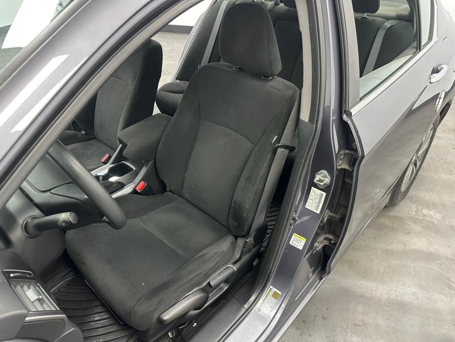 2013 Honda Accord LX photo