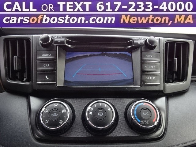 2016 Toyota RAV4 LE AWD photo