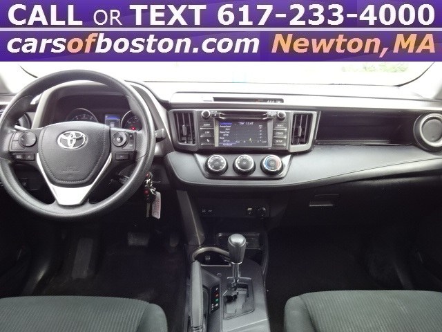 2016 Toyota RAV4 LE AWD photo