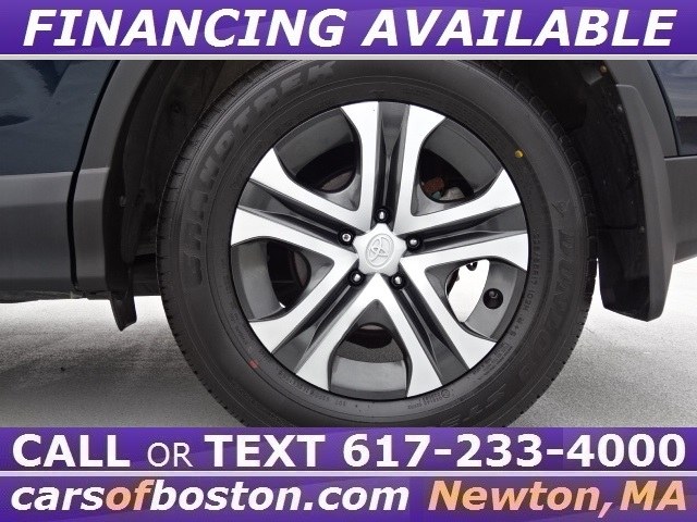 2016 Toyota RAV4 LE AWD photo