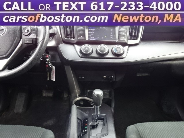 2016 Toyota RAV4 LE AWD photo