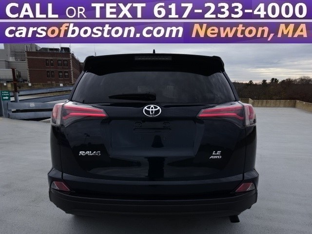 2016 Toyota RAV4 LE AWD photo
