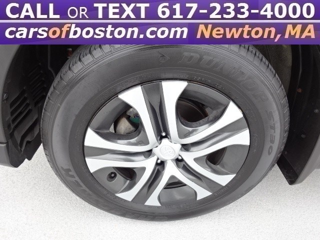 2016 Toyota RAV4 LE AWD photo