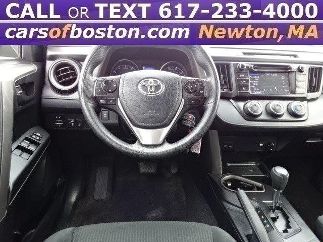 2016 Toyota RAV4 LE AWD photo