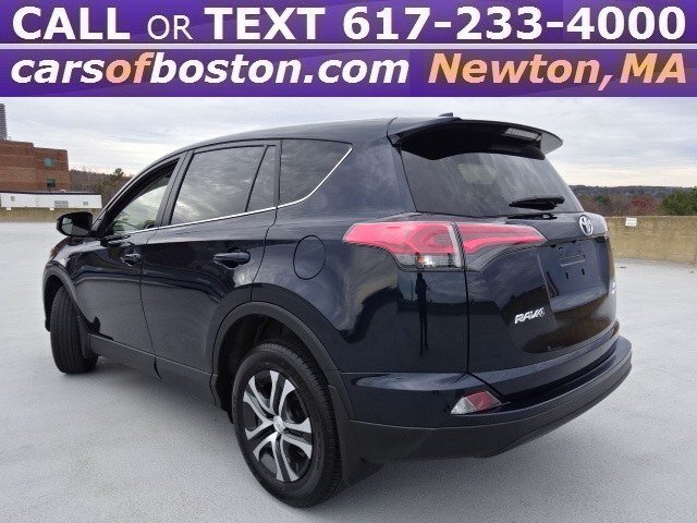 2016 Toyota RAV4 LE AWD photo