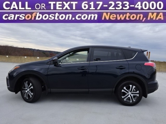 2016 Toyota RAV4 LE AWD photo