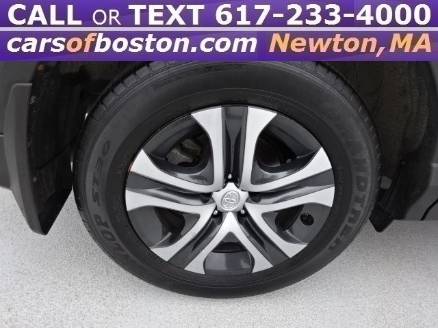 2016 Toyota RAV4 LE AWD photo