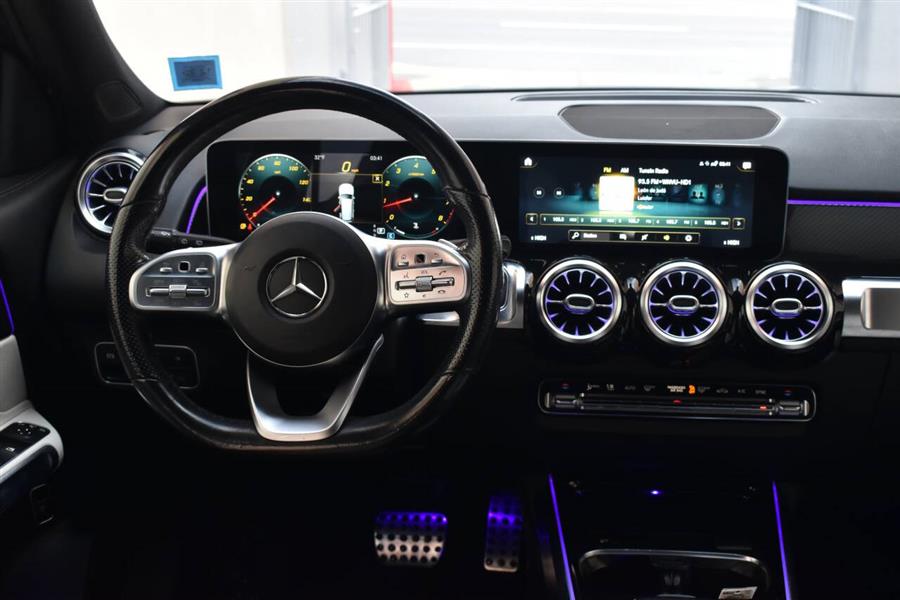 2021 Mercedes-Benz GLB GLB 250 4dr SUV photo