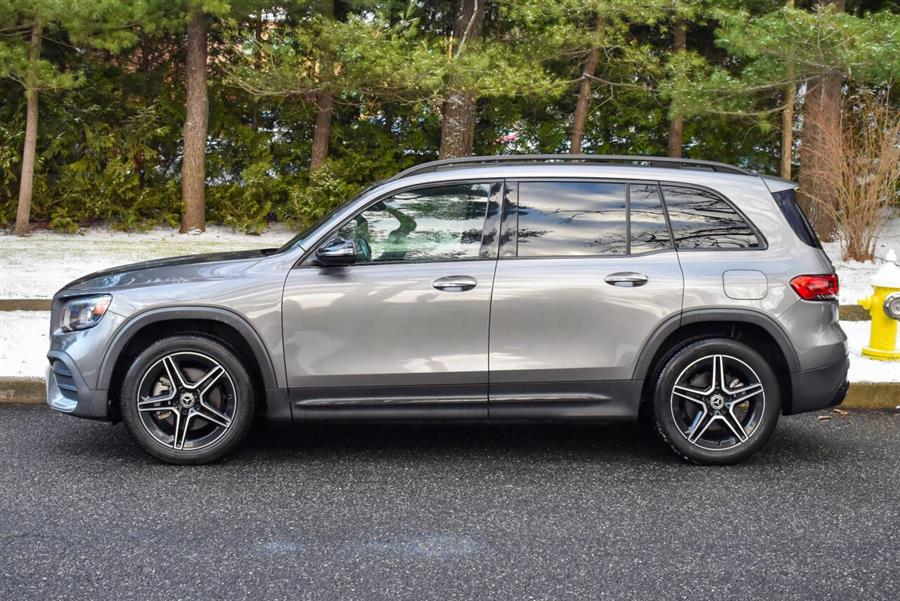 2021 Mercedes-Benz GLB GLB 250 4dr SUV photo