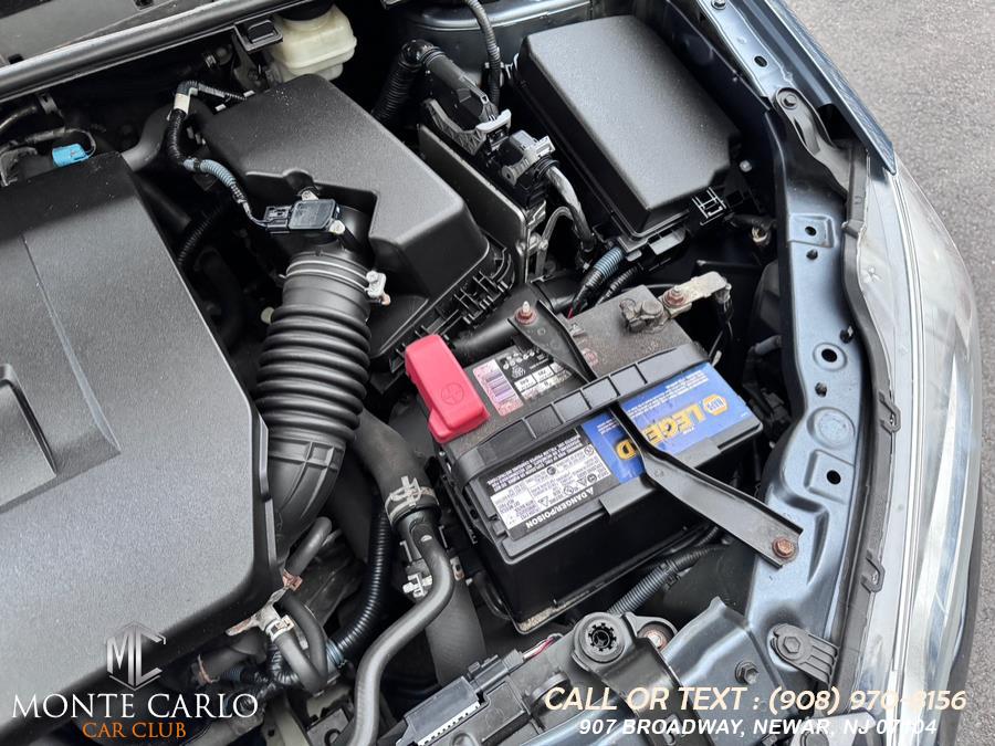 2016 Toyota Corolla 4dr Sdn Auto L (Natl) photo