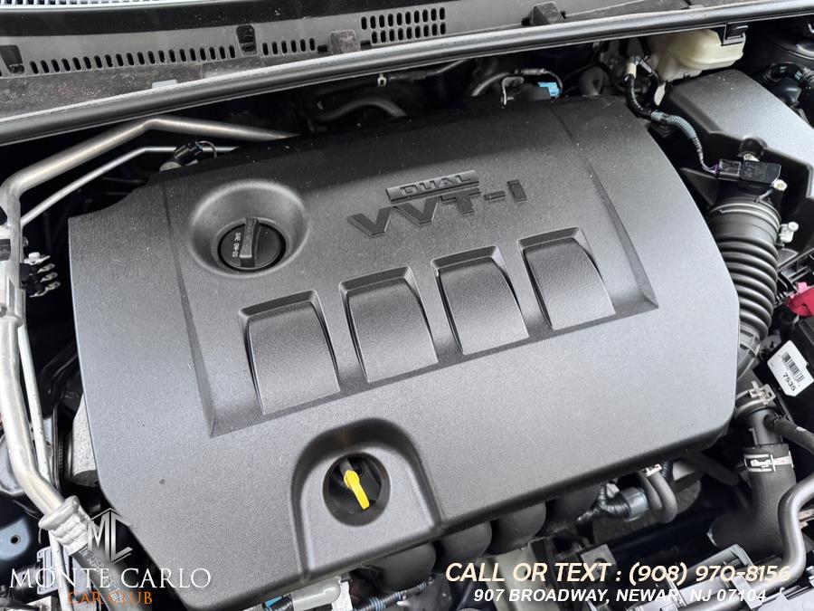 2016 Toyota Corolla 4dr Sdn Auto L (Natl) photo