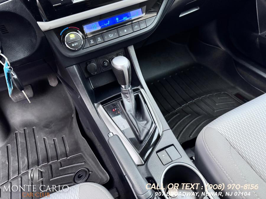 2016 Toyota Corolla 4dr Sdn Auto L (Natl) photo
