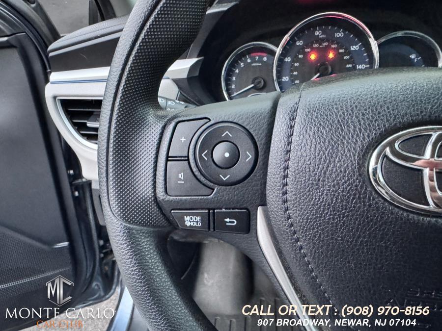 2016 Toyota Corolla 4dr Sdn Auto L (Natl) photo