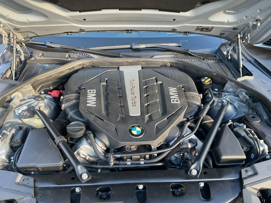 2015 BMW 7-Series 4dr Sdn 750Li xDrive AWD photo
