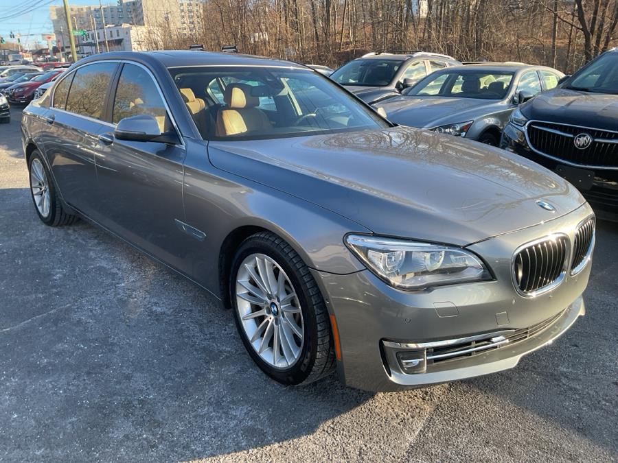 2015 BMW 7-Series 4dr Sdn 750Li xDrive AWD photo