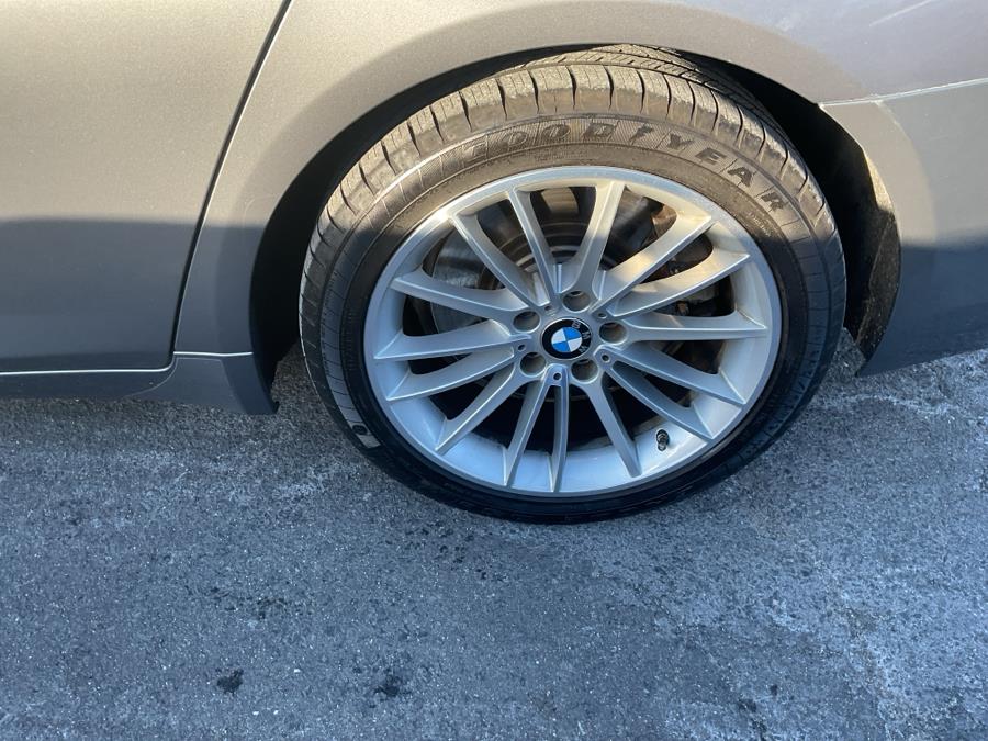 2015 BMW 7-Series 4dr Sdn 750Li xDrive AWD photo