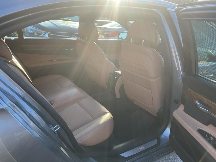 2015 BMW 7-Series 4dr Sdn 750Li xDrive AWD photo