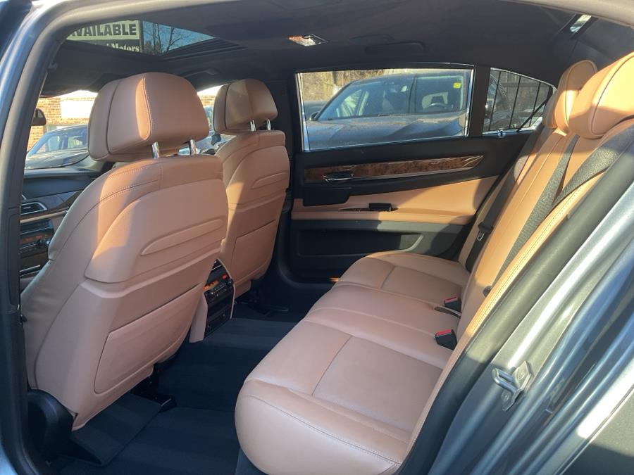 2015 BMW 7-Series 4dr Sdn 750Li xDrive AWD photo