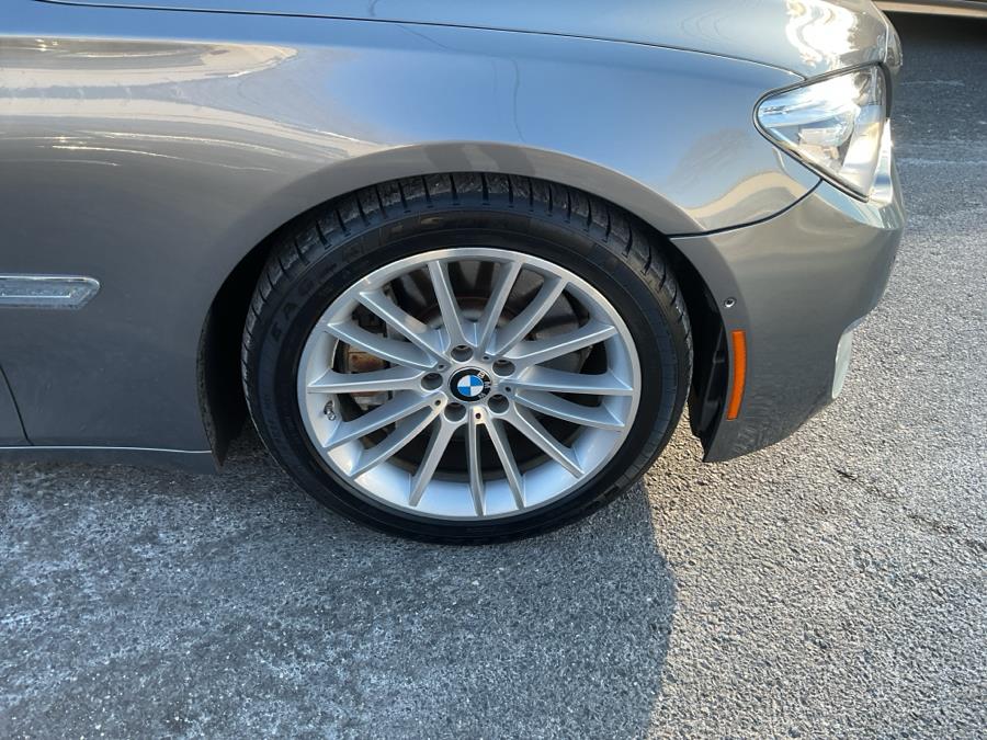2015 BMW 7-Series 4dr Sdn 750Li xDrive AWD photo