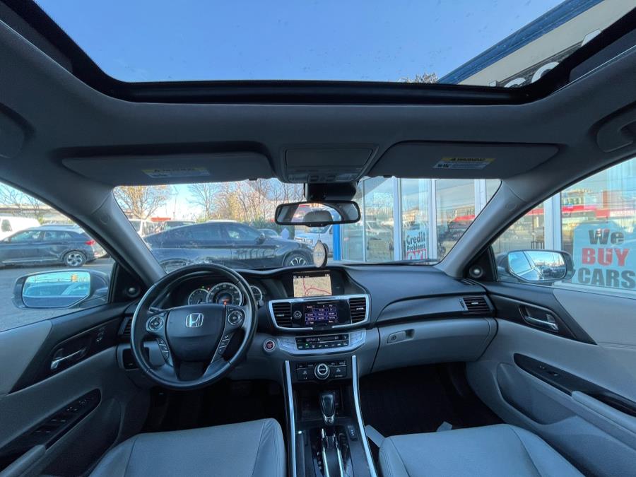 2015 Honda Accord V6 Auto Touring  ONE OWNER!! photo