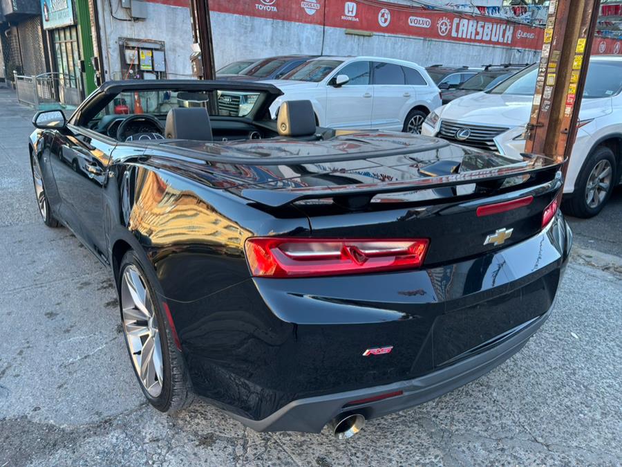 2017 Chevrolet Camaro 2dr Conv 2LT photo