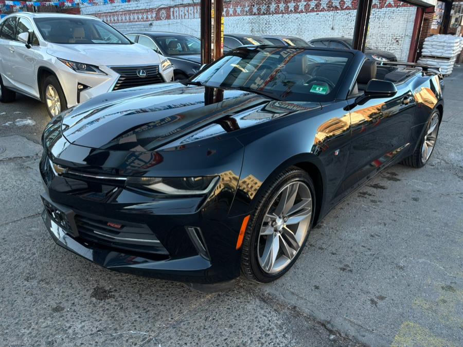 2017 Chevrolet Camaro 2dr Conv 2LT photo