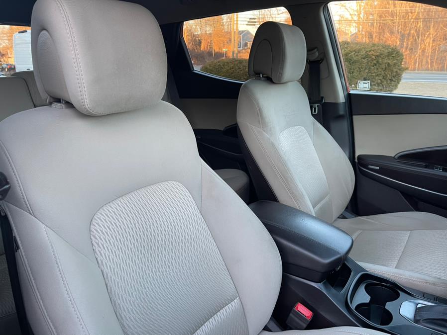 2014 Hyundai Santa Fe Sport 2.4L photo