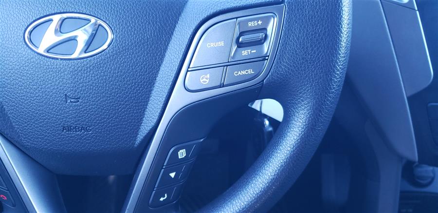 2015 Hyundai Santa Fe Sport FWD 4dr 2.4 photo