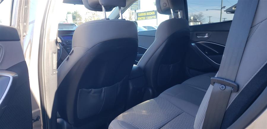 2015 Hyundai Santa Fe Sport FWD 4dr 2.4 photo