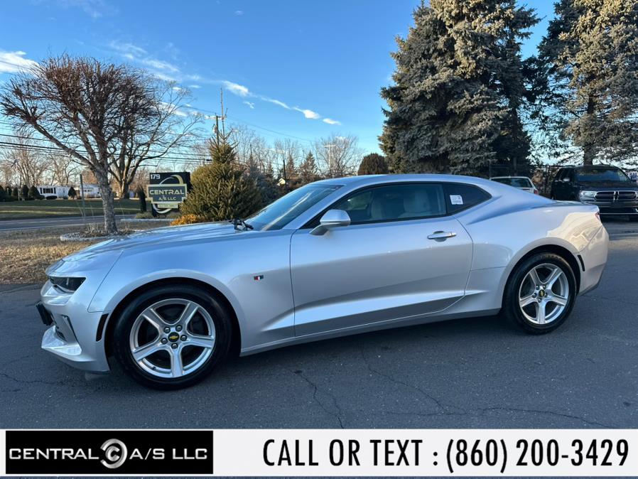 2016 Chevrolet Camaro 2dr Cpe 1LT photo