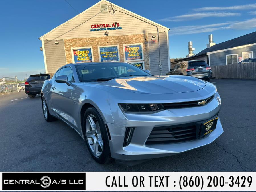 2016 Chevrolet Camaro 2dr Cpe 1LT photo