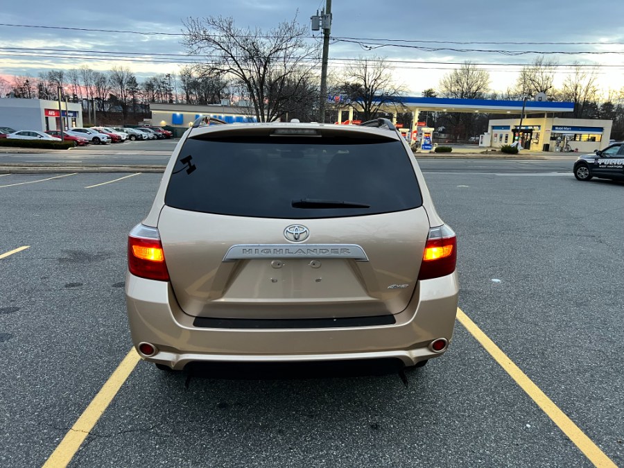 2010 Toyota Highlander photo