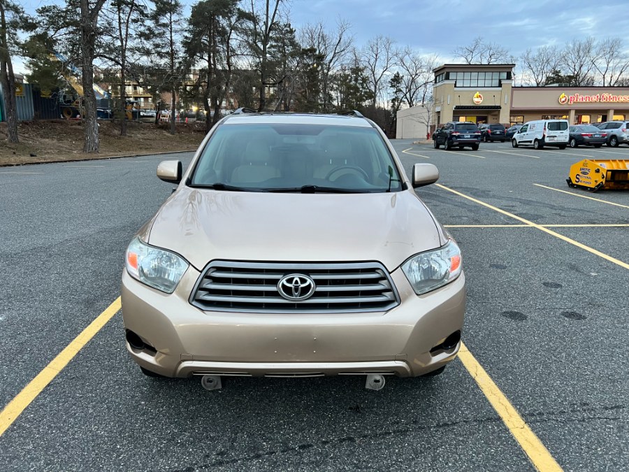 2010 Toyota Highlander photo