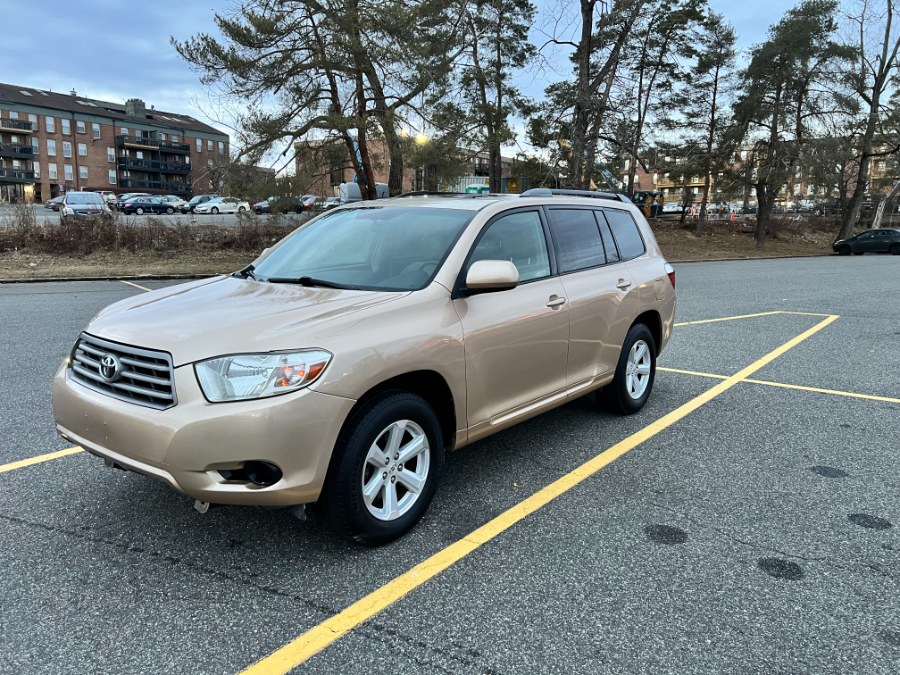 2010 Toyota Highlander photo