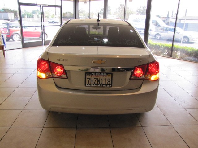 2014 Chevrolet Cruze 1LT Auto photo