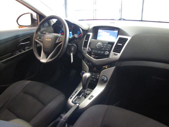 2014 Chevrolet Cruze 1LT Auto photo