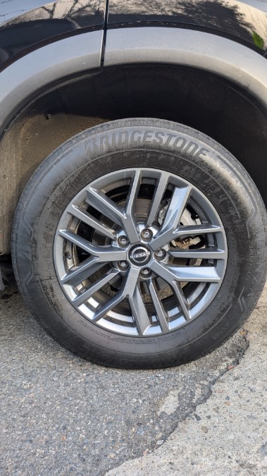 2023 Nissan Rogue AWD S *Ltd Avail* photo
