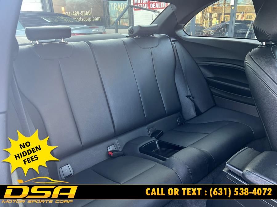 2016 BMW 2 Series 2dr Cpe M235i xDrive AWD photo