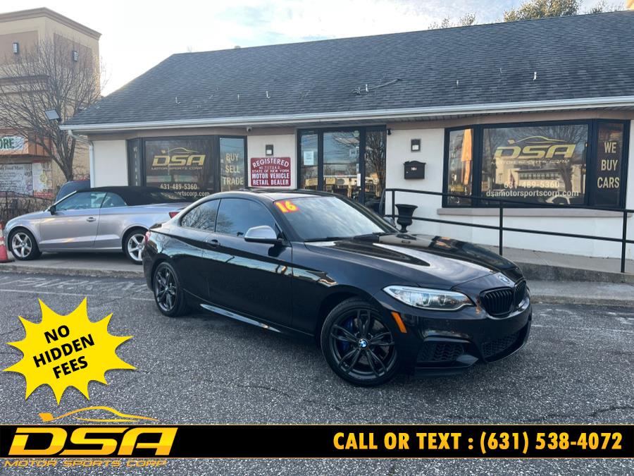 2016 BMW 2 Series 2dr Cpe M235i xDrive AWD photo