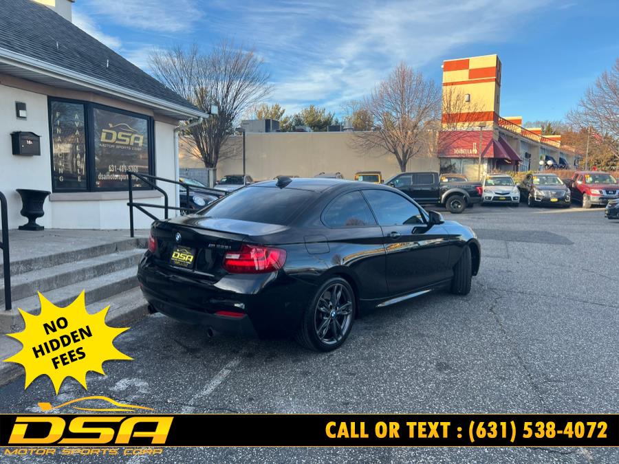 2016 BMW 2 Series 2dr Cpe M235i xDrive AWD photo