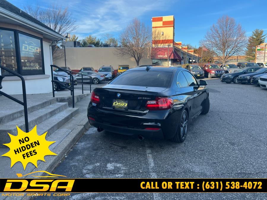 2016 BMW 2 Series 2dr Cpe M235i xDrive AWD photo