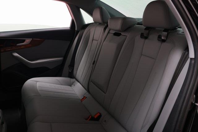 2022 Audi A4 40 Premium Plus photo