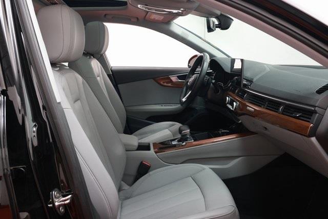 2022 Audi A4 40 Premium Plus photo