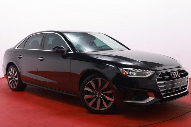 2022 Audi A4 40 Premium Plus photo